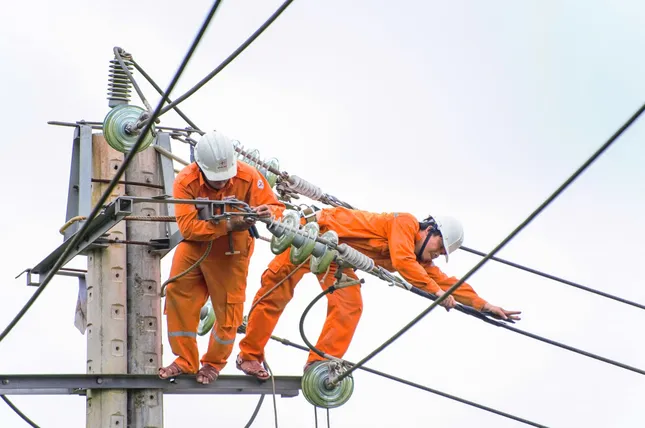 EVNCPC chủ động đảm bảo cung ứng điện mùa nắng nóng ảnh 3