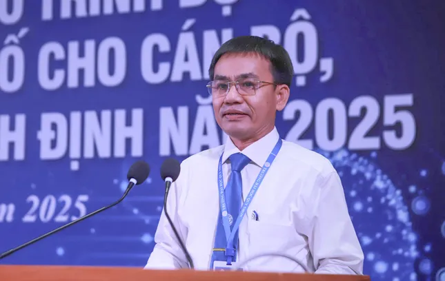 Hơn 6.900 cán bộ Bình Định hoàn thành khóa đào tạo kỹ năng số trước ngày vận hành bộ máy mới ảnh 1