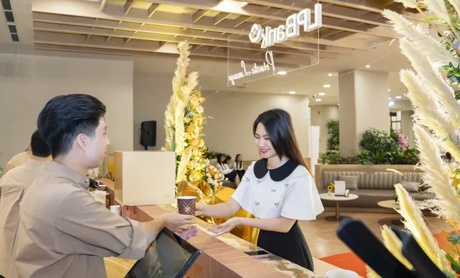 LPBank Private Lounge – Chuẩn mực trải nghiệm mới dành cho Khách hàng cá nhân ưu tiên ảnh 3