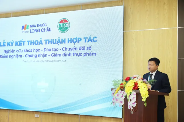 Long Châu hợp tác cùng Viện Kiểm nghiệm an toàn vệ sinh thực phẩm Quốc gia – Bộ Y tế ảnh 2