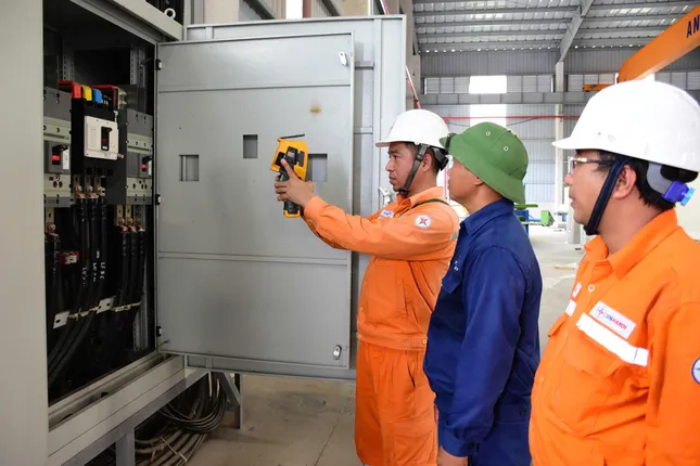 EVNHANOI triển khai nhiều giải pháp bảo vệ an toàn điện ảnh 1