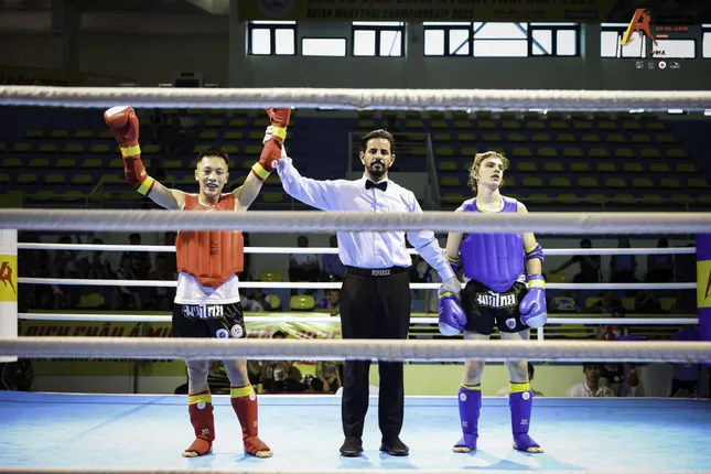 Thái Nguyên tổ chức thành công giải vô địch MuayThai châu Á năm 2025 ảnh 1