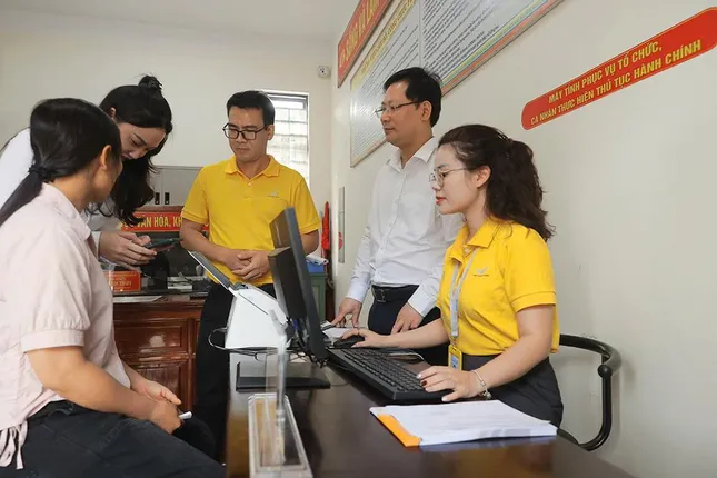 Bưu điện Việt Nam hỗ trợ giải quyết thủ tục hành chính cấp xã ảnh 2