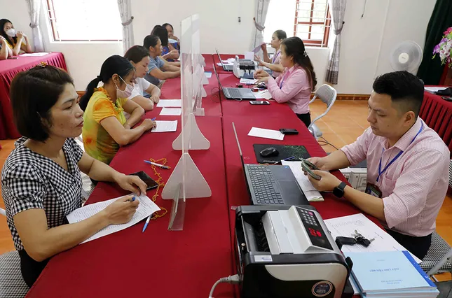 Tín dụng chính sách xã hội trơn tru, bon bon sau sáp nhập ảnh 1