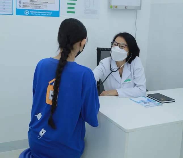 Đội ngũ bác sĩ đặt nền móng cho thành công của Phòng khám Bách Lạc ảnh 4