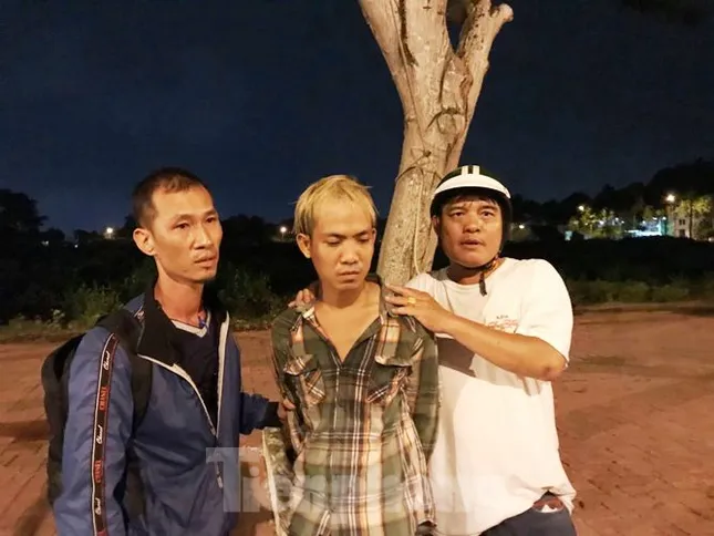 Bắt kẻ dùng clip ‘nóng’ ra giá 3.000 USD mua sự im lặng ảnh 1