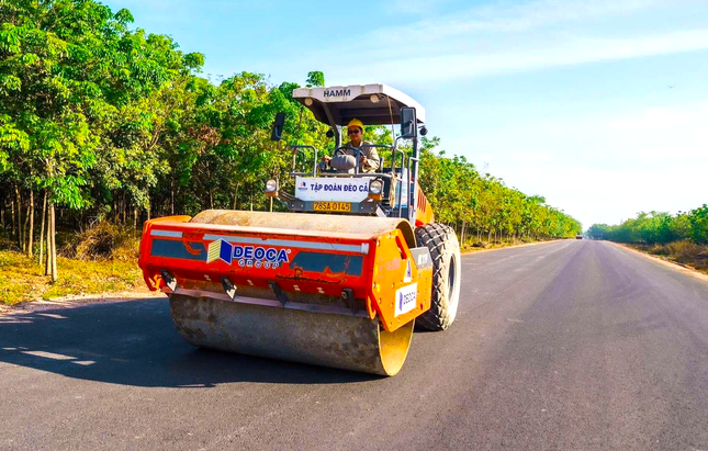 Dự án đường Hồ Chí Minh qua 4 tỉnh phía Nam vừa &apos;lỡ hẹn&apos; về đích ảnh 3