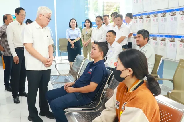 Bình Dương chọn phường trung tâm, vận hành thử trước ngày bỏ huyện ảnh 1