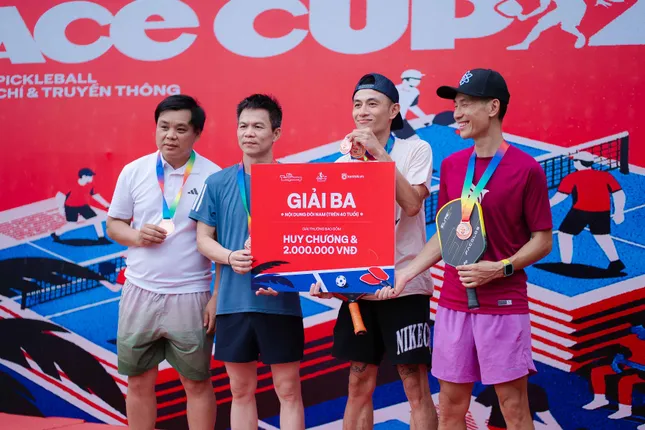 &apos;Lộ diện&apos; những nhà vô địch giải Pickleball Báo chí và Truyền thông - ACE Cup 2025 ảnh 5