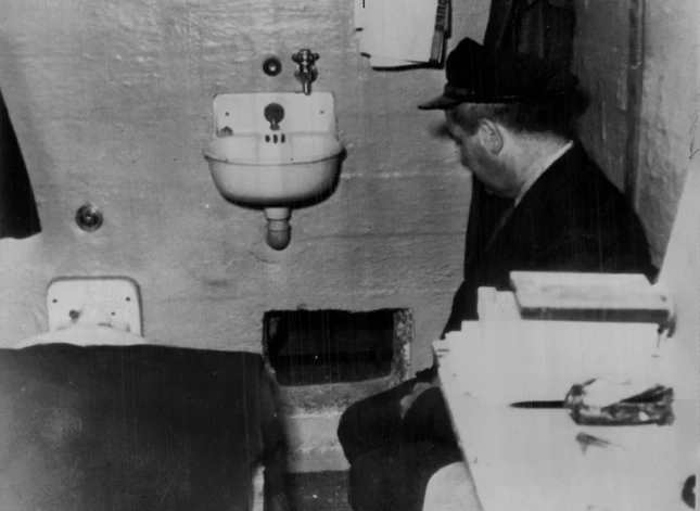 Ông Trump muốn biến nhà tù khét tiếng Alcatraz thành biểu tượng ảnh 2