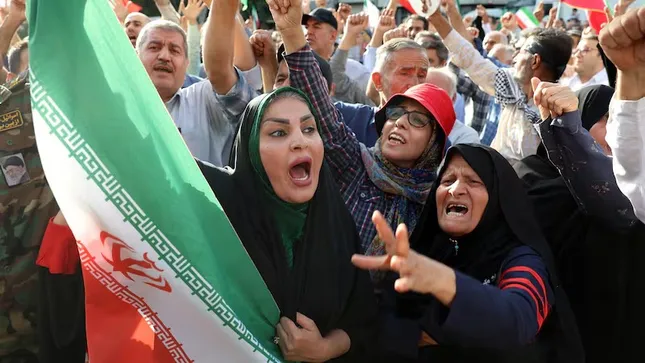 Chiến tranh với Israel đang tàn phá kinh tế Iran thế nào? ảnh 1