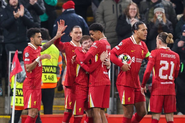 5 CLB dắt tay nhau bị loại ở Champions League ảnh 1