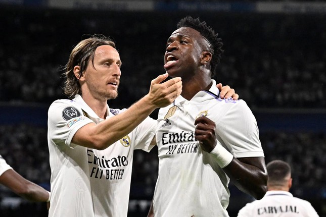Vinicius gây hỗn loạn ở Real Madrid: Vụ chuyển nhượng lịch sử liệu có xảy ra? ảnh 1