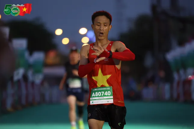 Anh nông dân khiến Tuyên Quang ‘nở mày nở mặt’ ở giải VĐQG marathon và cự ly dài báo Tiền Phong ảnh 1