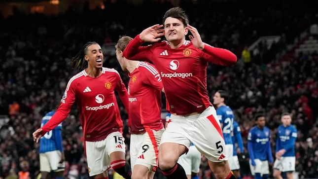 Các đội bóng lớn tận hưởng niềm vui chiến thắng, Arsenal sắp đầu hàng trong cuộc đua vô địch ảnh 3