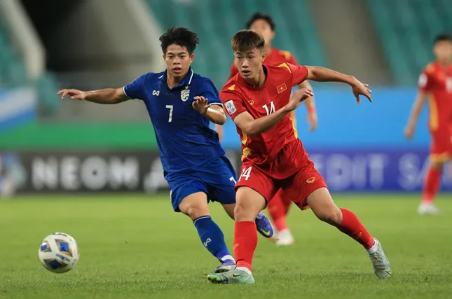 Hai cầu thủ Việt Nam lọt nhóm cầu thủ đáng xem nhất U23 Đông Nam Á 2025 ảnh 1