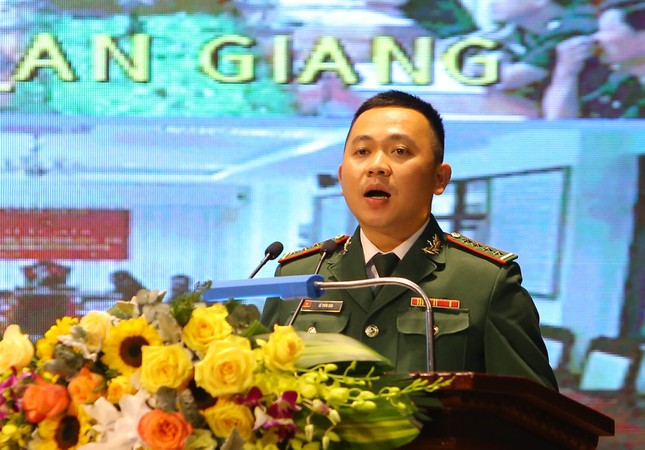 Tuyên dương 10 gương mặt trẻ Bộ đội Biên phòng ảnh 5