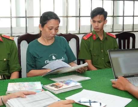 Bắt chủ hụi chiếm đoạt hơn 1 tỷ đồng ảnh 1