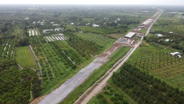 Tiến độ 5 dự án giao thông lớn qua miền Tây phải hoàn thành năm nay ảnh 1