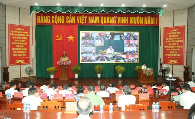 Bí thư Tỉnh ủy Hậu Giang: Trải nghiệm thực tế giúp cán bộ chủ chốt sẵn sàng làm nhiệm vụ ảnh 1