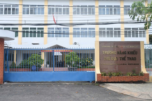 Tạm giam nguyên Phó Giám đốc Sở Văn hóa, Thể thao và Du lịch Bến Tre ảnh 1