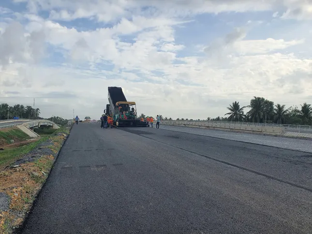 Cận cảnh cầu Rạch Miễu 2 sắp khánh thành dịp Quốc khánh 2/9 ảnh 8