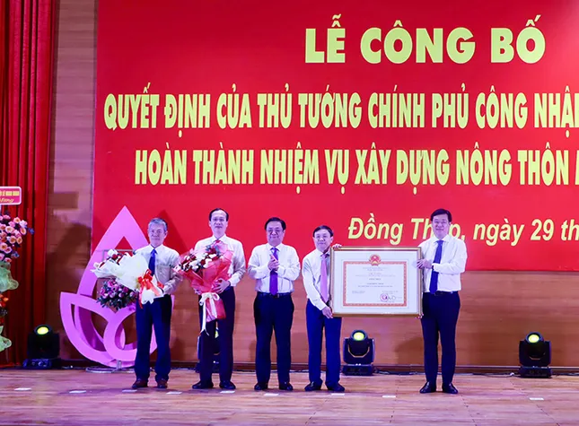 Phó Chủ tịch Quốc hội: Tỉnh Đồng Tháp mới cần tư duy mới, định hướng tiếp cận mới ảnh 1