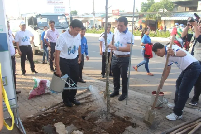 ĐBSCL hưởng ứng Giờ Trái đất 2018 ảnh 4