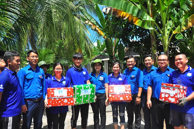 Mướt mồ hôi trên công trình thanh niên tình nguyện ảnh 16