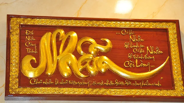 Ngôi nhà dát vàng 'độc nhất vô nhị' giữa lòng Tây Đô ảnh 1