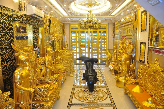 Ngôi nhà dát vàng 'độc nhất vô nhị' giữa lòng Tây Đô ảnh 10