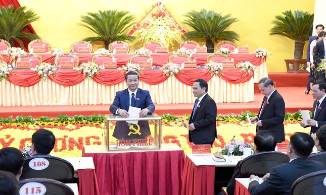 Bí thư và Chủ tịch tỉnh Thanh Hóa không tái cử Ban Chấp hành khóa mới ảnh 1