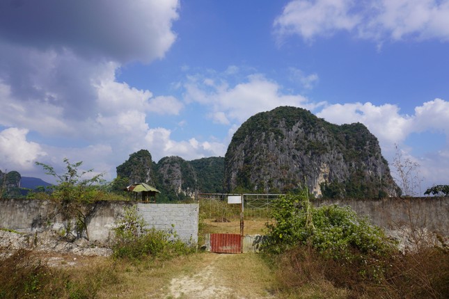 Cận cảnh 'siêu' dự án hơn 1.400 tỷ bỏ hoang bị dừng triển khai ở Thanh Hóa ảnh 1