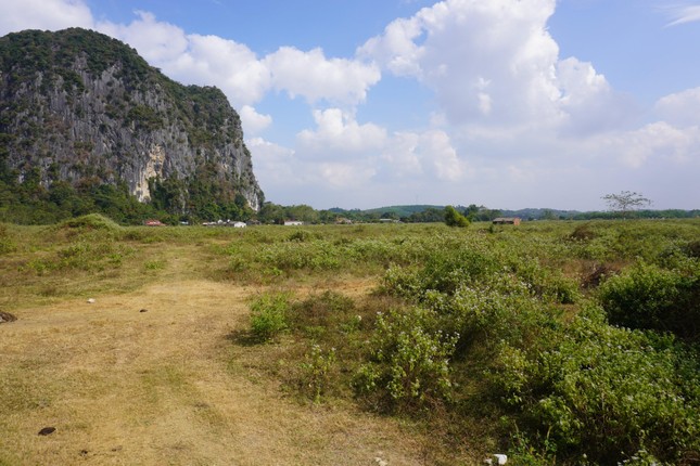 Cận cảnh 'siêu' dự án hơn 1.400 tỷ bỏ hoang bị dừng triển khai ở Thanh Hóa ảnh 7