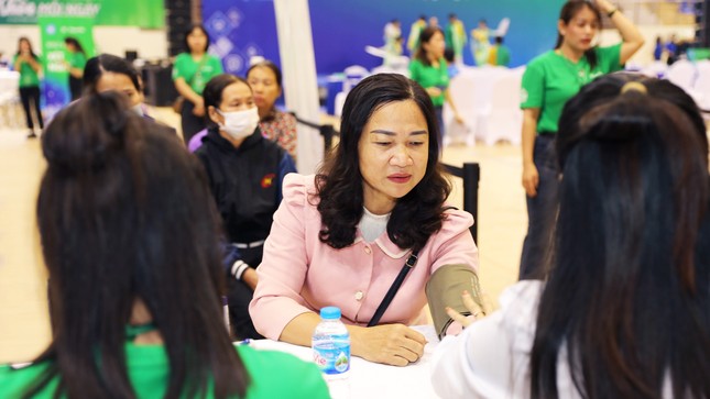 Thầy thuốc trẻ xứ Thanh xung kích, tình nguyện vì sức khỏe cộng đồng ảnh 3