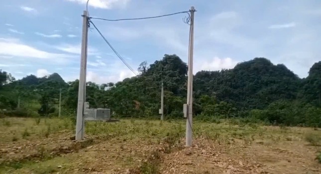 Nhiều hộ dân vùng biên giới Bát Mọt mòn mỏi chờ đi khỏi vùng nguy cơ cao về sạt lở, lũ quét ảnh 2
