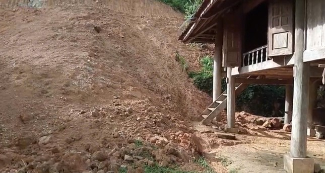 Nhiều hộ dân vùng biên giới Bát Mọt mòn mỏi chờ đi khỏi vùng nguy cơ cao về sạt lở, lũ quét ảnh 3