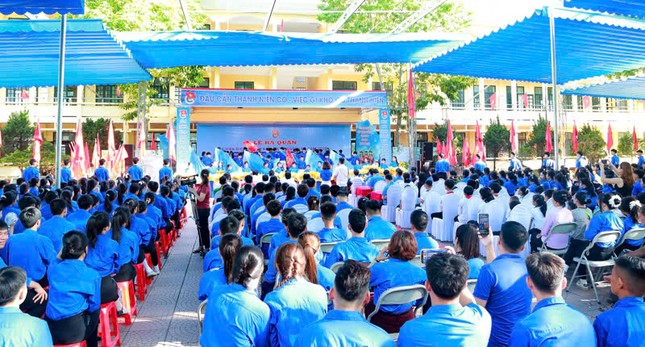 Thanh Hóa, Bình Định sôi nổi ra quân chiến dịch thanh niên tình nguyện hè năm 2025 ảnh 3