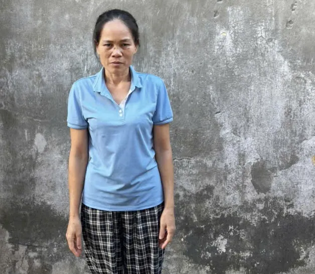 Bắt đối tượng bán thuốc lá nam có chứa độc tố lá ngón gây chết người ảnh 1