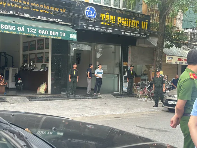 Công an Thanh Hóa khám xét nơi ở, điểm kinh doanh của trùm giang hồ Vi &apos;ngộ&apos; ảnh 3