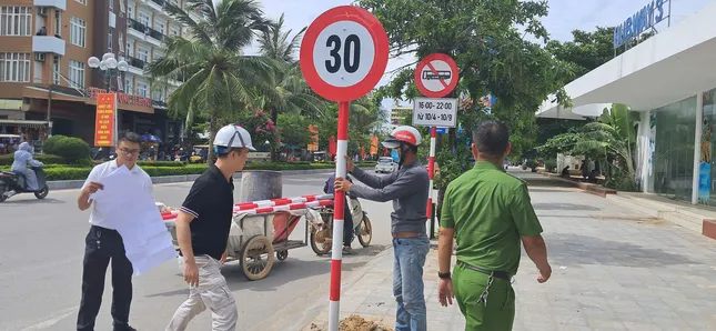 Hơn 470 xe điện ở biển Sầm Sơn được hoạt động trở lại từ ngày mai 2/7 ảnh 1