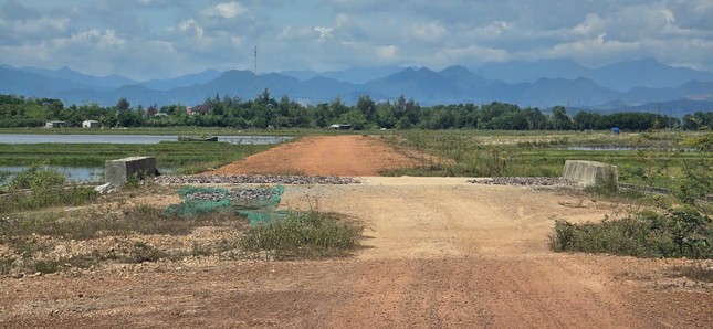 Quảng Bình quyết tâm hồi sinh những công trình 'phơi mưa, phơi nắng nhiều năm' ảnh 3