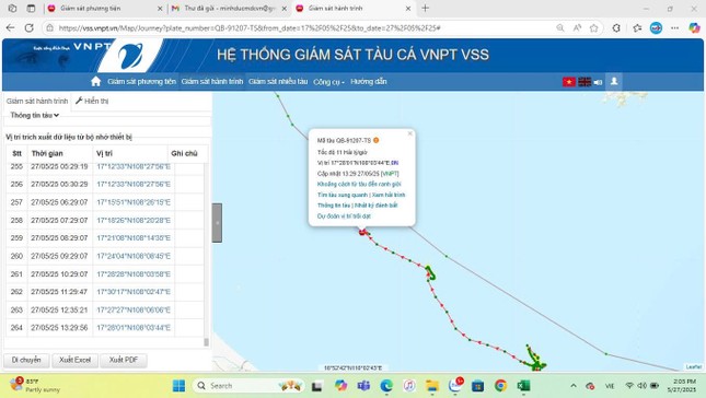 Một ngư dân Quảng Bình rơi xuống biển khi trên đường vào bờ ảnh 1