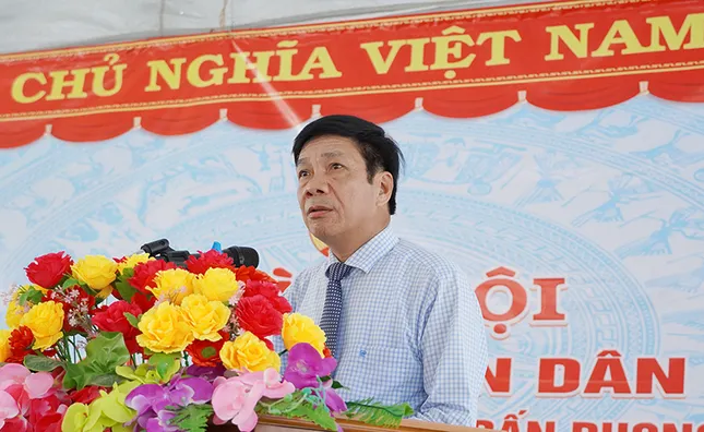 Quảng Bình: 2 uỷ viên Thường vụ và nhiều trưởng, phó ngành cấp tỉnh xin nghỉ hưu trước tuổi ảnh 1