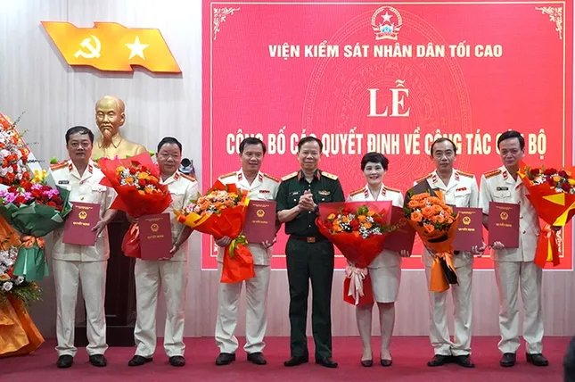 Ông Nguyễn Tiến Hùng làm Viện trưởng Viện kiểm sát nhân dân tỉnh Quảng Trị sau hợp nhất ảnh 2