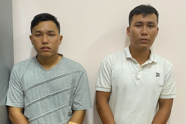 Bắt anh em ruột cướp tiệm vàng ở TPHCM ảnh 3