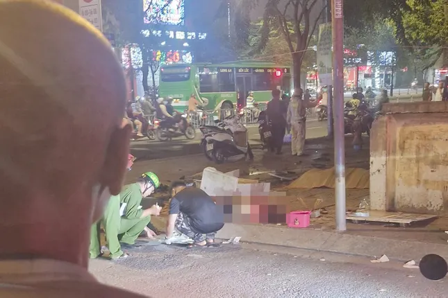 Xác định chủ ô tô tông loạt xe máy, làm 2 mẹ con tử vong ở TPHCM ảnh 2