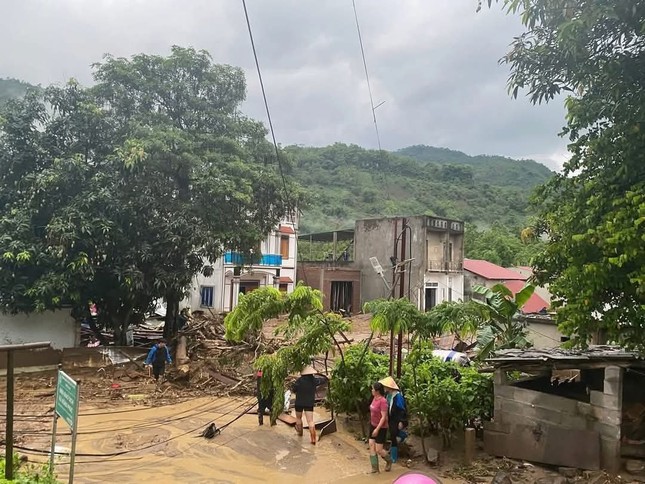 Mưa lũ làm 4 người chết ở Bắc Kạn ảnh 4