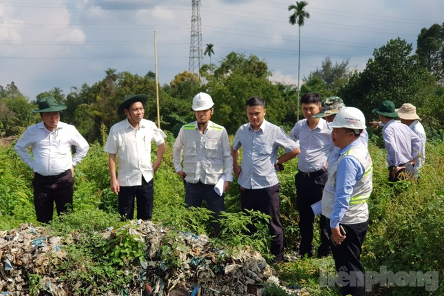 13 tỷ đồng dời bãi rác chắn cao tốc Cần Thơ - Cà Mau ảnh 1