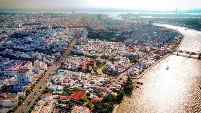 Giá bán căn hộ sơ cấp ở miền Tây tiếp tục 'neo' cao ảnh 1